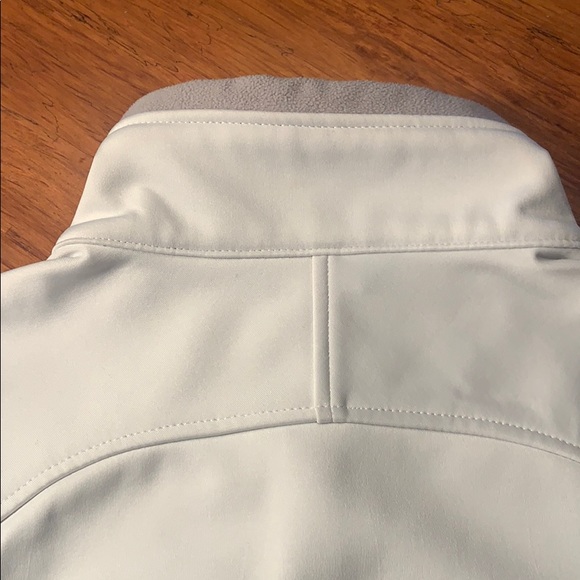 EZI -TORONTO MAPLE LEAFS Zip Jacket (L-81) - Picture 9 of 14